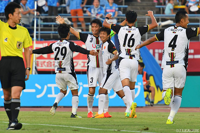 渡辺 広大（#3）のゴールで前半終了間際に逆転した山口【明治安田Ｊ２ 第23節 讃岐vs山口】