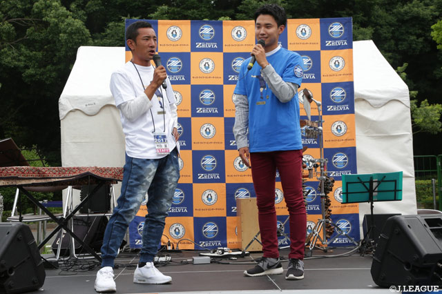 スペシャルゲストの渡辺 裕太さんがトークショーに登場！【明治安田Ｊ２ 第23節 町田vs水戸】