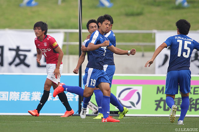 4分に薗田 卓馬の今季リーグ戦11点目で幸先良く先制した沼津【明治安田Ｊ３ 第17節 沼津vs盛岡】