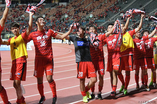 千葉に競り勝ち、ホーム連勝を果たした熊本【明治安田Ｊ２ 第23節 熊本vs千葉】