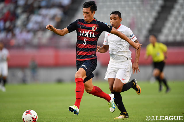 最終ラインで先発した植田 直通【明治安田Ｊリーグワールドチャレンジ 鹿島vsセビージャFC】