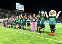 愛媛の反撃を1点に抑え、ホーム連勝を果たした松本【明治安田Ｊ２ 第24節 松本vs愛媛】