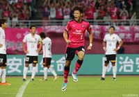試合開始早々の6分と8分にゴールを決め、得点ランキング2位の10ゴールとした杉本 健勇（Ｃ大阪）【明治安田Ｊ１ 第22節 Ｃ大阪vs浦和】