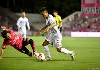 新加入のタイ代表・チャナティップ（札幌）が後半から出場、Ｊリーグデビューを飾った【ルヴァンカップ プレーオフステージ 第2戦 Ｃ大阪vs札幌】