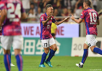 強烈なミドルシュートでダメ押し点を奪取した田中 英雄（神戸）【明治安田Ｊ１ 第19節 神戸vs大宮】