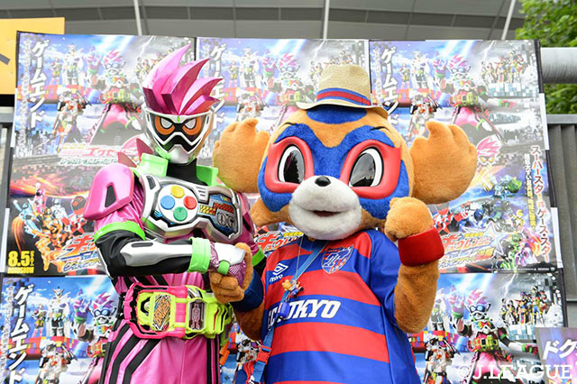 仮面ライダーエグゼイドと東京ドロンパが共演！【明治安田Ｊ１ 第19節 FC東京vs新潟】