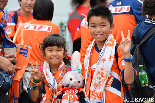 新潟からやってきたぜ！アルビサポの兄妹【明治安田Ｊ１ 第19節 FC東京vs新潟】
