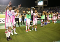 虎の子の1点を守り切り、今季初のアウェイ勝利を挙げた鳥栖【明治安田Ｊ１ 第19節 広島vs鳥栖】