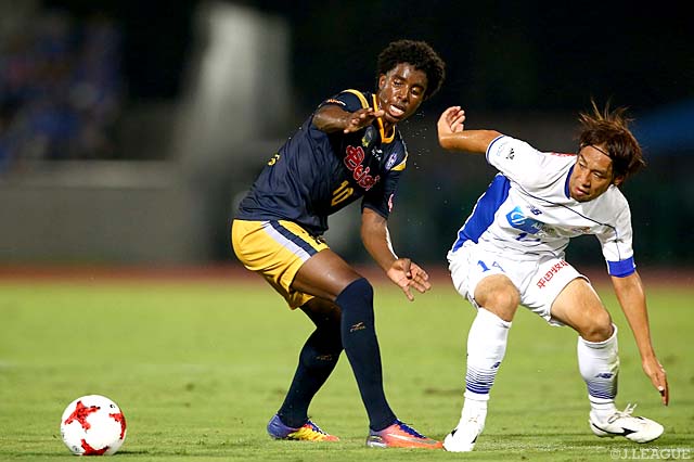 群馬はマテウスがゲームを作ったものの、決定機を生かせなかった【明治安田Ｊ２ 第26節 群馬vs山形】