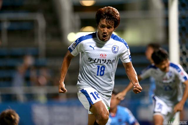 後半アディショナルタイムに勝越しゴールを決めた伊佐 耕平（大分）【明治安田Ｊ２ 第26節 横浜FCvs大分】