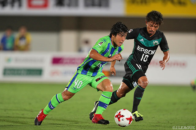 Ｊ初出場を果たし、67分までプレーした松田 天馬（湘南）【明治安田Ｊ２ 第26節 湘南vs松本】