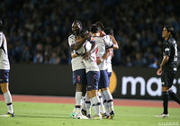 49分に太田 宏介からのクロスを頭で決めた中島 翔哉（FC東京）【明治安田Ｊ１ 第20節 川崎ＦvsFC東京】