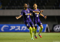 アンデルソン ロペスの2試合連続ゴールで先制した広島【明治安田Ｊ１ 第21節 広島vsＧ大阪】