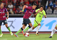 4本のシュートを放ち、気を吐いたドゥドゥ（甲府）【明治安田Ｊ１ 第21節 甲府vs浦和】