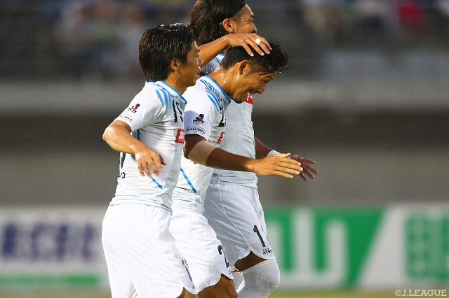 武田 有祐の先制ヘッドでリードを奪った讃岐【明治安田Ｊ２ 第27節 群馬vs讃岐】