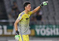 1失点を喫するも、数的不利の中で奮闘した畑 実（熊本）【明治安田Ｊ２ 第27節 東京Ｖvs熊本】