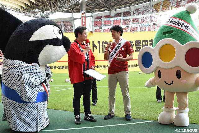 小塚 崇彦さんが、「交通安全サポーター」として登場！【明治安田Ｊ２ 第27節 名古屋vs松本】