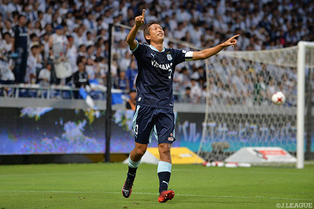 先制ヘッドを決め、今季4点目を挙げた大井 健太郎（磐田）【明治安田Ｊ１ 第22節 Ｇ大阪vs磐田】