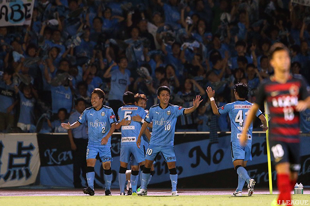 46分に左足で今季９点目のゴールを決めた阿部 浩之（川崎Ｆ）【明治安田Ｊ１ 第22節 川崎Ｆvs鹿島】