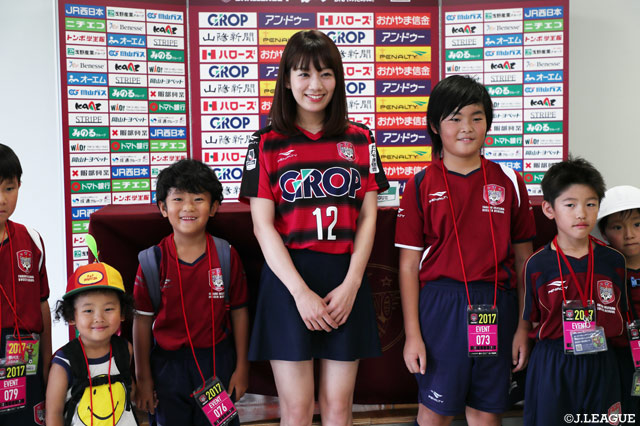 サトミキ、今日は岡山に登場！【明治安田Ｊ２ 第28節 岡山vs愛媛】