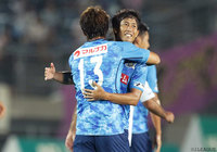 狙い澄ました一撃で決勝点を鮮やかに決めた渡邉 大剛（讃岐）【明治安田Ｊ２ 第28節 讃岐vs横浜FC】