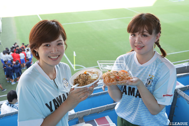 スタグルも楽しみの一つです！【明治安田Ｊ１ 第23節 磐田vsＣ大阪】