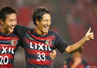 87分に貴重な追加点を決め、リードを広げた金崎 夢生（鹿島）【明治安田Ｊ１ 第23節 鹿島vs清水】