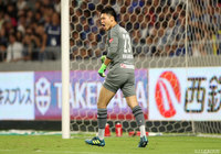 試合序盤の決定機を阻止し、無失点に抑えた中村 航輔（柏）【明治安田Ｊ１ 第23節 Ｇ大阪vs柏】