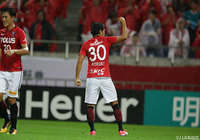 右サイドからのクロスを武藤 雄樹が落とし、最後は興梠 慎三（写真）が決めて浦和が先制【明治安田Ｊ１ 第23節 浦和vsFC東京】