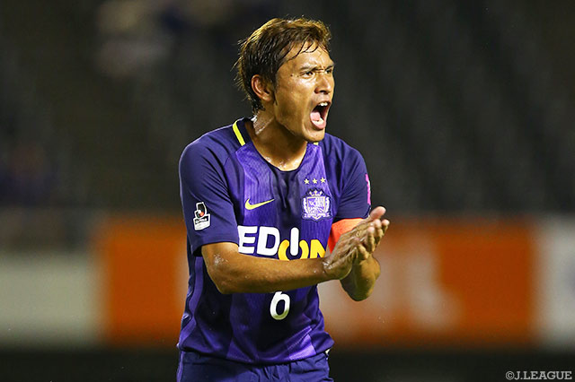 出場停止から復帰し、3試合ぶりの勝利に貢献した青山 敏弘（広島）【明治安田Ｊ１ 第23節 広島vs甲府】