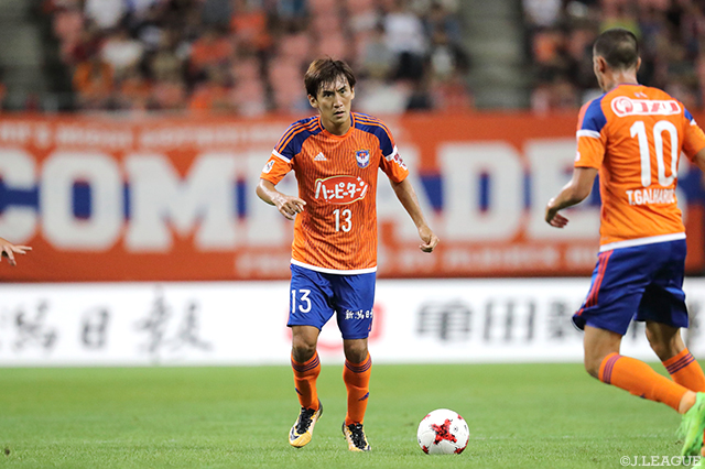 ドウグラス タンキの先制ゴールをアシストした加藤 大（新潟）【明治安田Ｊ１ 第23節 新潟vs仙台】