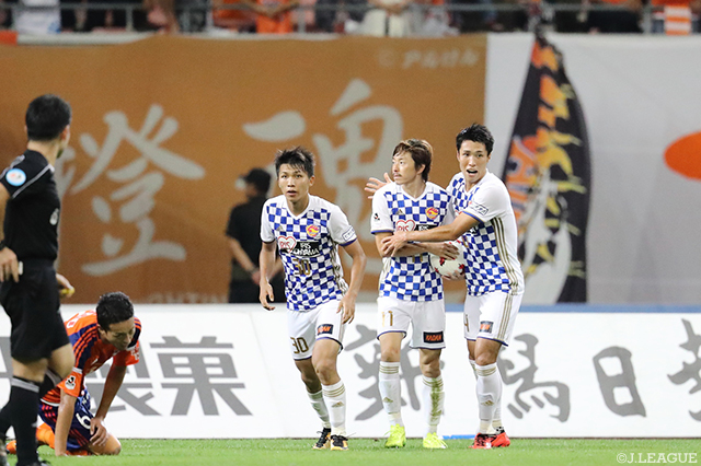 82分に7試合ぶりとなる同点ゴールを決めた石原 直樹（仙台）【明治安田Ｊ１ 第23節 新潟vs仙台】