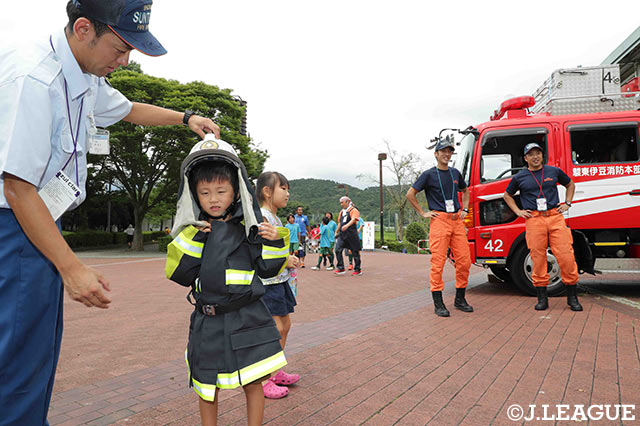 これ被ってみたかったんだよな～【明治安田Ｊ３ 第19節 沼津vs鳥取】