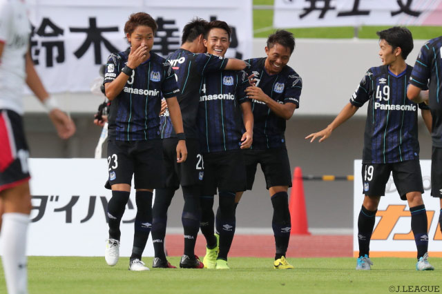 Ｊ初得点となる先制点で均衡を破った髙江 麗央（Ｇ大23）【明治安田Ｊ３ 第19節 盛岡vsＧ大23】