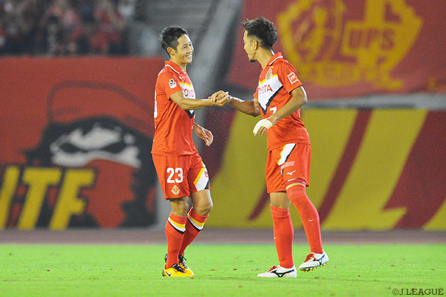 値千金の逆転ゴールを決め、5試合連続得点の青木 亮太（名古屋）【明治安田Ｊ２ 第29節 名古屋vs福岡】