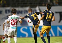 72分、カン スイル（＃33）の3試合連続ゴールで群馬が同点に追いつく【明治安田Ｊ２ 第29節 群馬vs金沢】