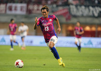 快足を生かしたカウンターアタックでゴールに迫った小川 慶治朗（神戸）【明治安田Ｊ１ 第23節 神戸vs横浜FM】