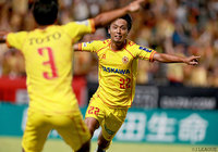 待望の先制点を豪快に突き刺した山藤 健太（北九州）【明治安田Ｊ３ 第20節 北九州vs琉球】