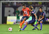 この試合最多6本のシュートを放ち、ゴールへの積極性を見せたマテウス（大宮）【明治安田Ｊ１ 第24節 大宮vs広島】