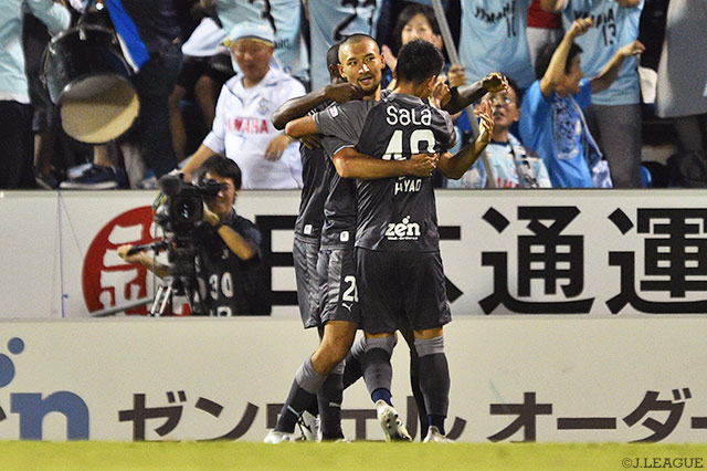 同点弾となる今季リーグ戦10点目で2試合連続ゴールの川又 堅碁（磐田）【明治安田Ｊ１ 第24節 磐田vs神戸】