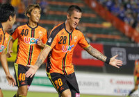 レオナルド ラモスの得点で一度は逆転に成功した山口【明治安田Ｊ２ 第30節 山口vs大分】