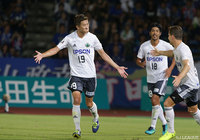 42分に2試合ぶりのゴールとなる先制ヘッドを決めた山本 大貴（松本）【明治安田Ｊ２ 第30節 町田vs松本】