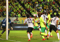 １点を追う71分に今季初ゴールとなる同点ヘッドを決めた大久保 裕樹（千葉）【明治安田Ｊ２ 第31節 千葉vs東京Ｖ】