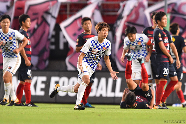 6分に三田 啓貴が直接FKを鮮やかに決め、早々と先制した仙台【ルヴァンカップ 準々決勝 第2戦 鹿島vs仙台】