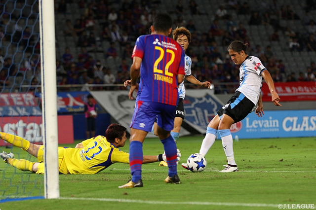 阿部 浩之に負けじとこの日2ゴールを奪う活躍をみせたエウシーニョ（川崎Ｆ）【ルヴァンカップ 準々決勝 第2戦 FC東京vs川崎Ｆ】