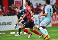 同点弾で試合を振り出しに戻した都倉 賢（札幌）【明治安田Ｊ１ 第25節 札幌vs磐田】