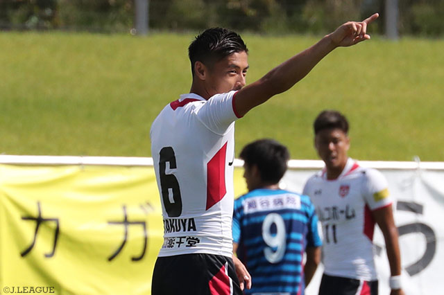 垣根 拓也の今季初得点で一度は同点とした盛岡【明治安田Ｊ３ 第22節 盛岡vs秋田】