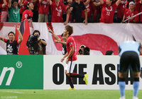 2戦合計スコアを逆転させる値千金のループシュートを決めた高木 俊幸（浦和）【ＡＣＬ 準々決勝 第2戦 浦和vs川崎Ｆ】