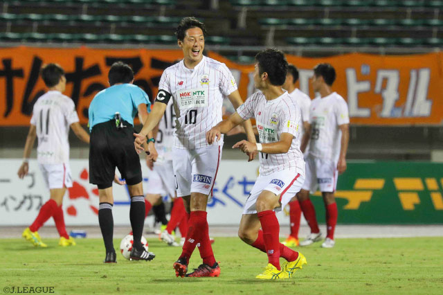 古巣相手に奮闘し、今季初の4連勝に貢献した庄司 悦大（岐阜）【明治安田Ｊ２ 第33節 山口vs岐阜】