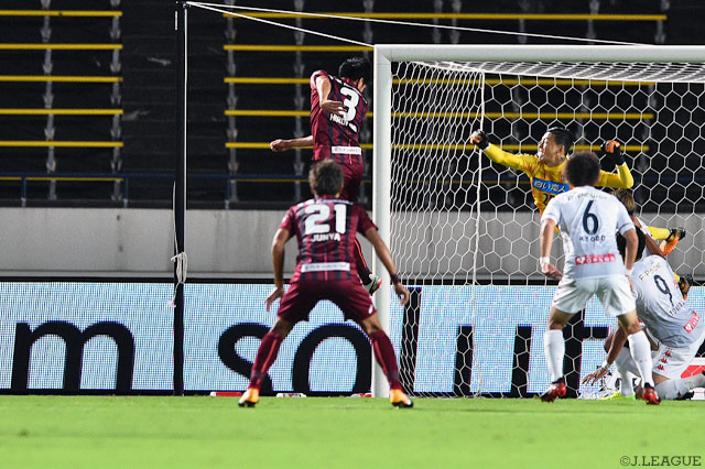 CKを頭で上手く合わせて追加点を奪った渡部 博文（神戸）【明治安田Ｊ１ 第26節 神戸vs札幌】
